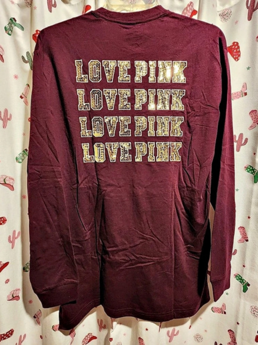 Sz Small VS PINK Burgundy with gold bling campus tee.